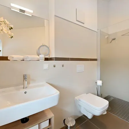 Heimathafen Am Boddenmarkt